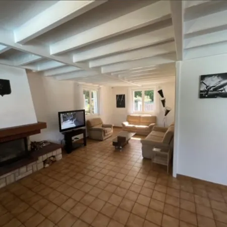 Avec Piscine, Vue Et Montagne * Sévrier